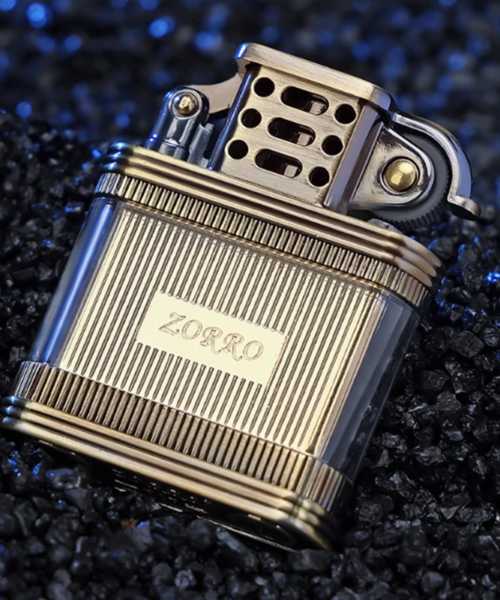 Bật lửa xăng đá Zorro Z727 sang trọng